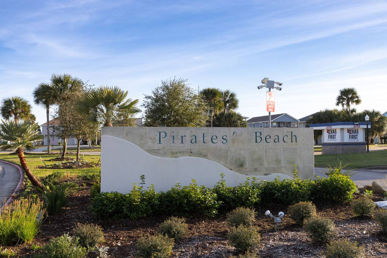 The Pirates' Beach community entrance